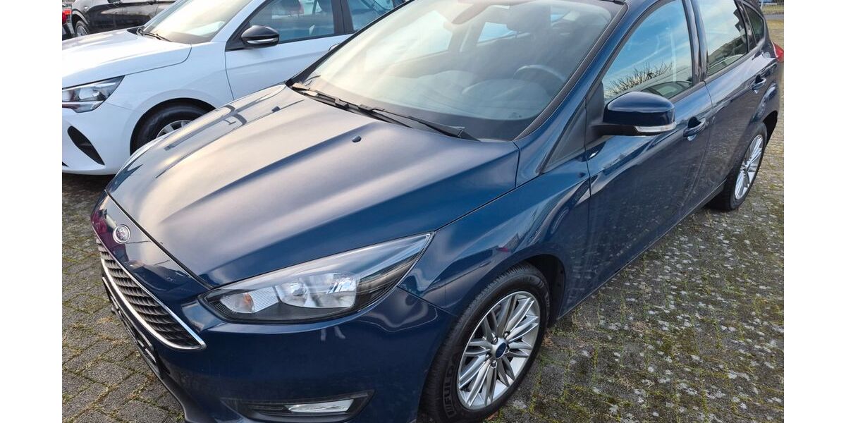 Ford Focus 83.000 km 7.900 &euro; Wesseling 50389