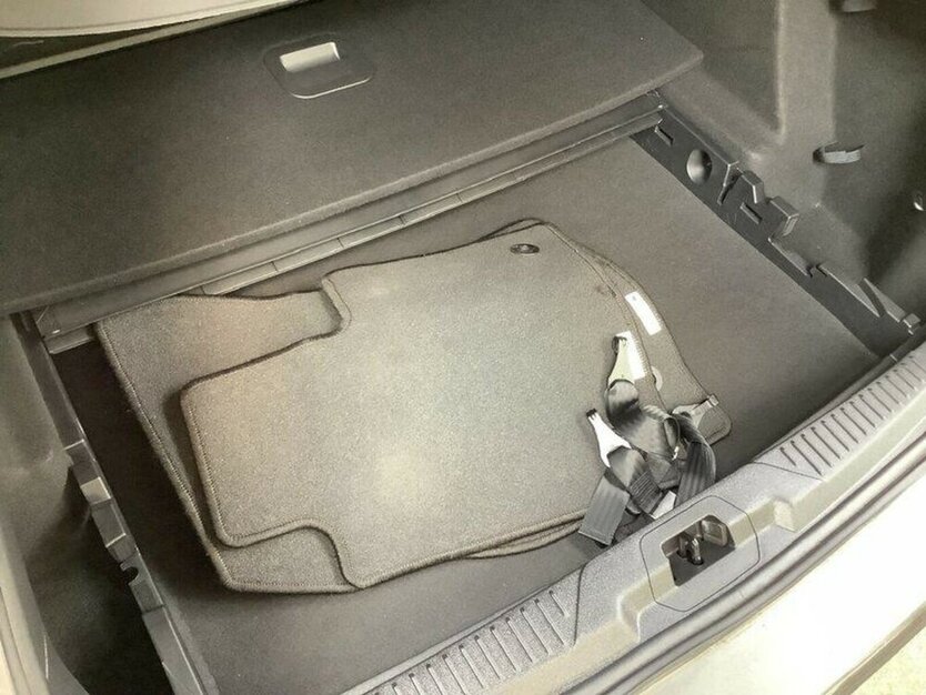 Ford Focus EcoBlue.Nav.Temp.Serv-Neu.EU6 GARANTIE.1Hd 64.284 km 14.500 € Erftstadt 50374