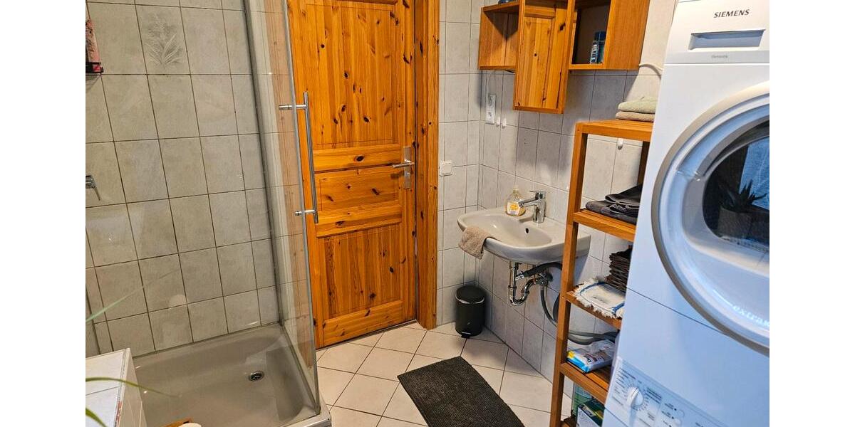 **Haus zur Zwischenmiete** 3 zimmer