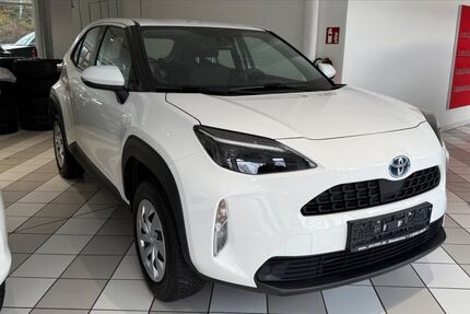 Toyota Yaris Cross 47.240 km 17.490 &euro; Siegburg 53721