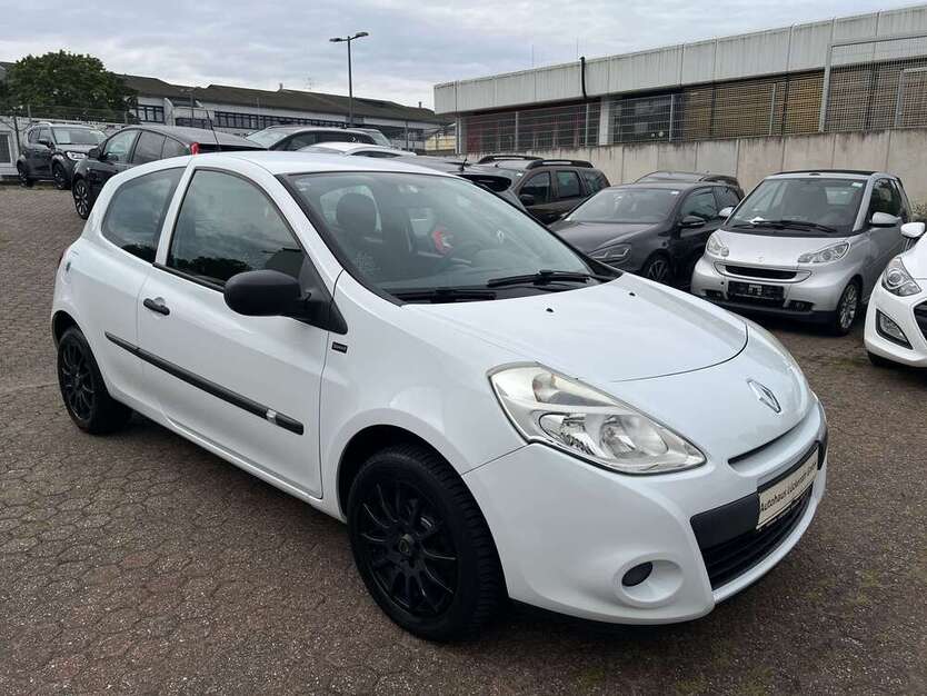 Renault Clio 81.000 km 4.490 € Euskirchen 53879