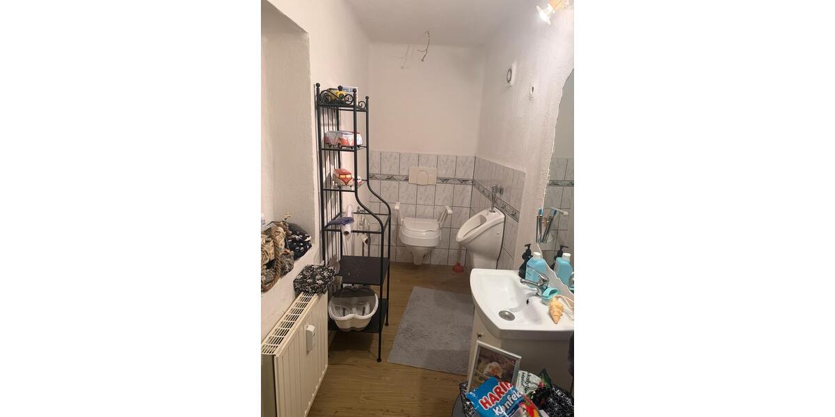 Terrassenwohnung Ruppichteroth - 8 Zimmer, 240 m&sup2;, 1.800&euro; | Angebot:24550935