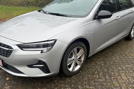 Opel Insignia 98.750 km 15.900 &euro; Kircheib 57635