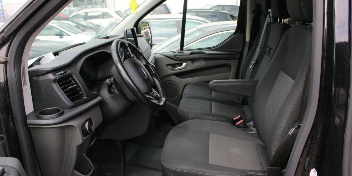 Ford Transit Custom 2.0 TDCI L1/L2 9-Sitzer 243.292 km 11.980 &euro; Euskirchen 53881