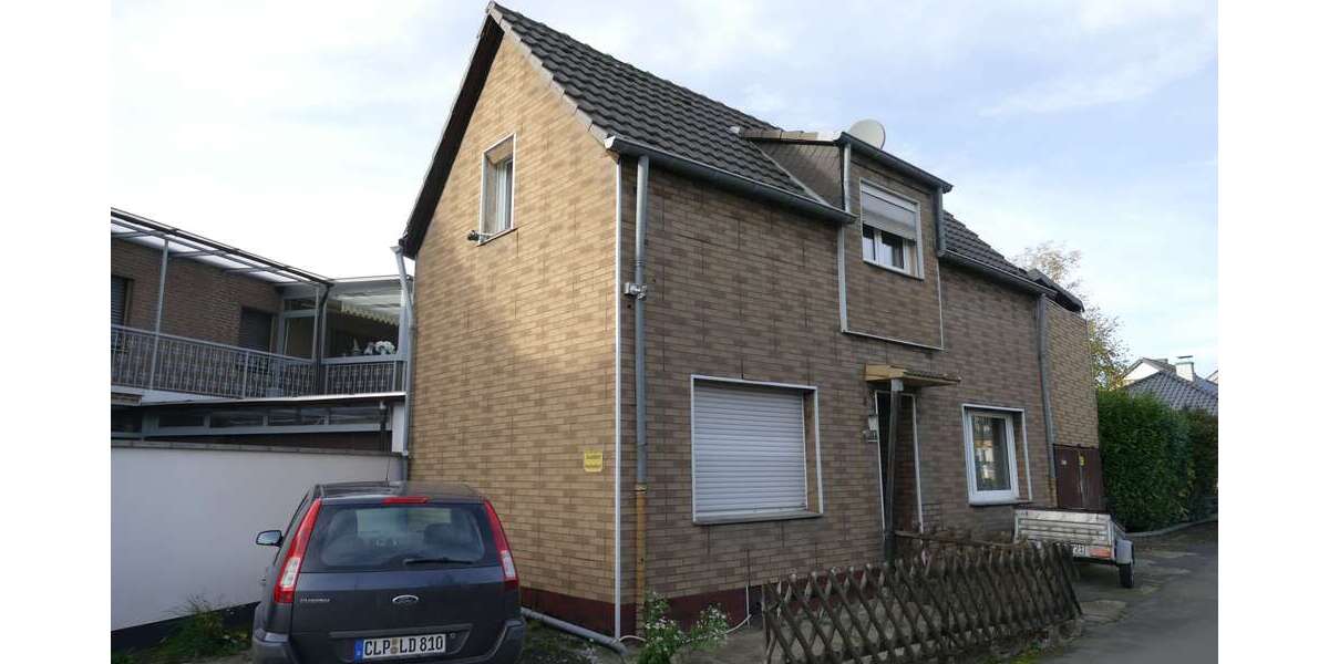 Haus zum Kaufen in Hürth 229.000 € 85 m² 4 zimmer