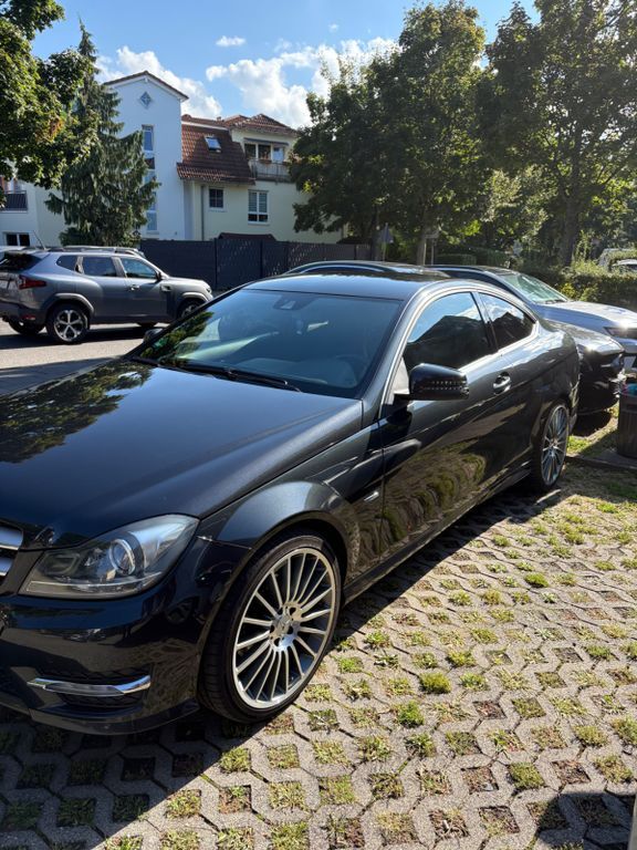 Mercedes-Benz C 250 222.139 km 9.000 € Bornheim 53332