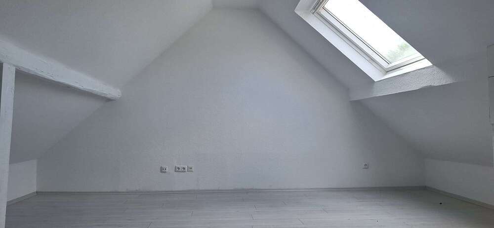 Wohnung zum Mieten in Köln 510 € 34 m²