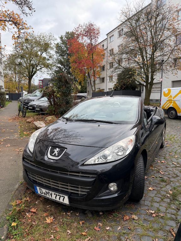 Peugeot 207 96.500 km 7.100 € Köln 51065