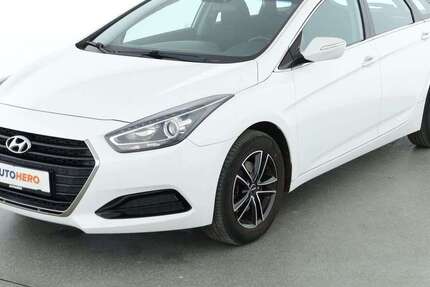 Hyundai i40 90.764 km 11.090 € Köln 50739