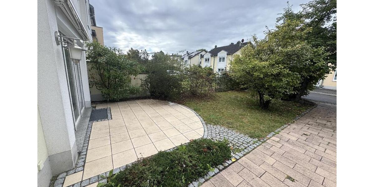 Doppelhaushälfte Königswinter - 4 Zimmer, 124 m&sup2;, 1.700&euro; | Angebot:24195826