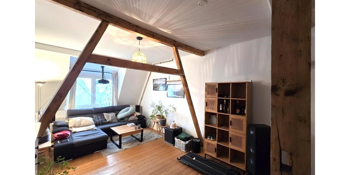 Dachgeschoßwohnung Bonn Lannesdorf - 3 Zimmer, 74 m&sup2;, 1.100&euro; | Angebot:24819914