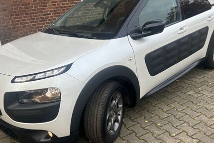 Citroen C4 Cactus 129.520 km 7.300 € Köln 51069