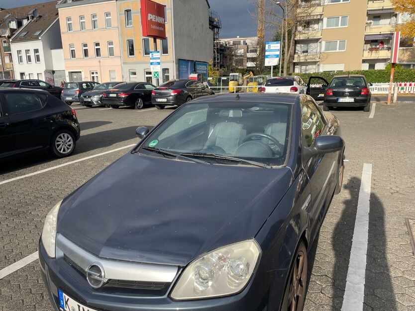 Opel Tigra 186.000 km 1.999 € Köln 51103