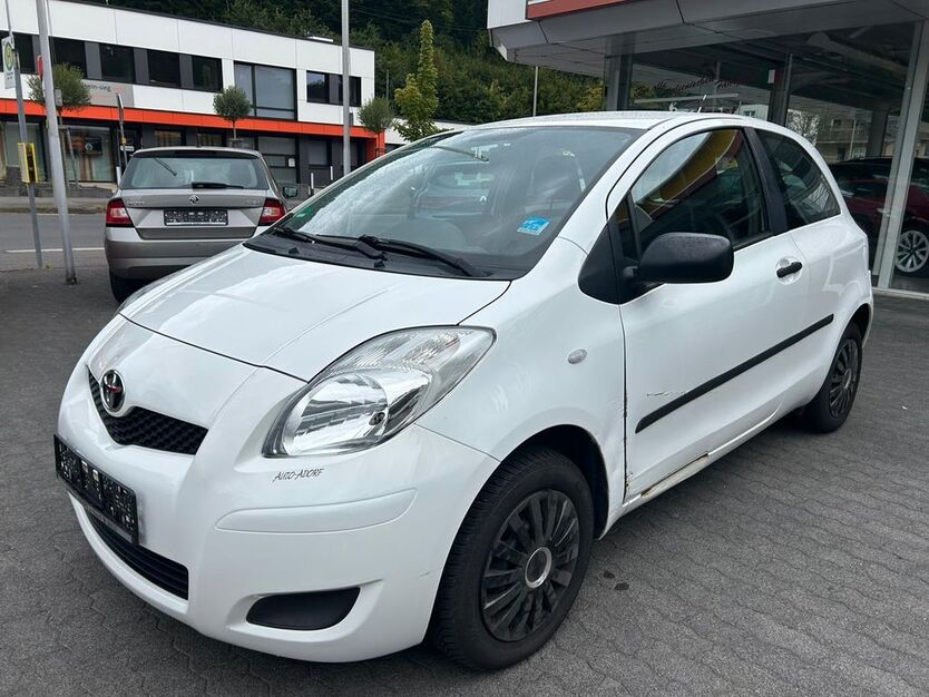 Toyota Yaris 131.000 km 1.490 € Eitorf 53783