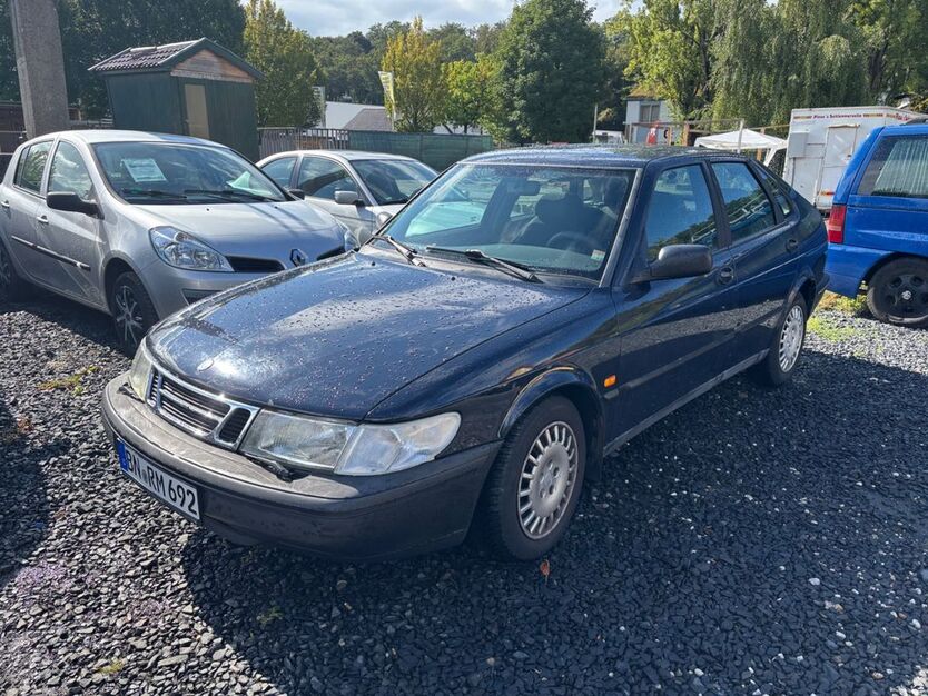 Saab 900 223.962 km 2.450 € Bonn 53225
