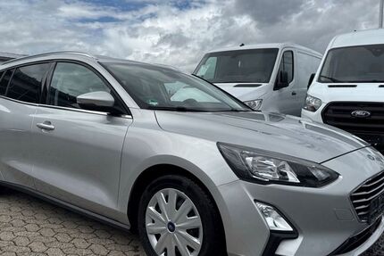 Ford Focus 122.000 km 6.788 &euro; Rheinbach 53359