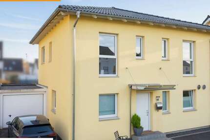 Haus zum Mieten in Hennef (Sieg) 1.950 € 147 m² 4.5 zimmer