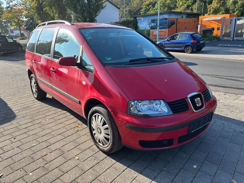 Seat Alhambra 222.850 km 3.700 € Bonn 53227