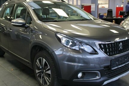 Peugeot 2008 PureTech 110 Allure 103.900 km 8.980 &euro; Euskirchen 53881