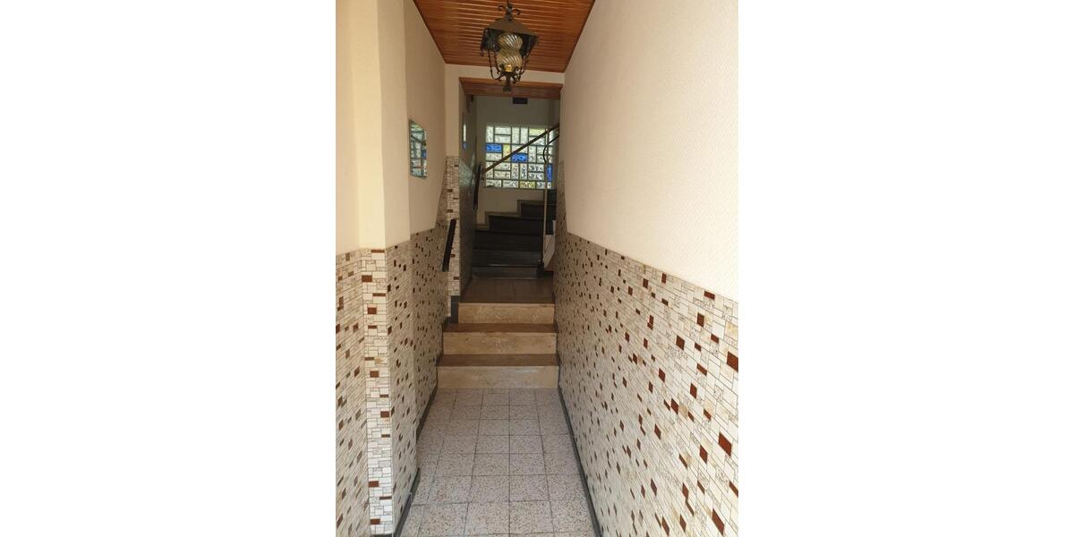 Reihenhaus Remagen - 6 Zimmer, 215 m&sup2;, 270.000&euro; | Angebot:27227804