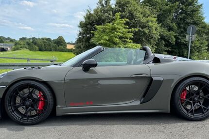 Porsche Boxster 3.300 km 155.000 &euro; Königswinter 53639
