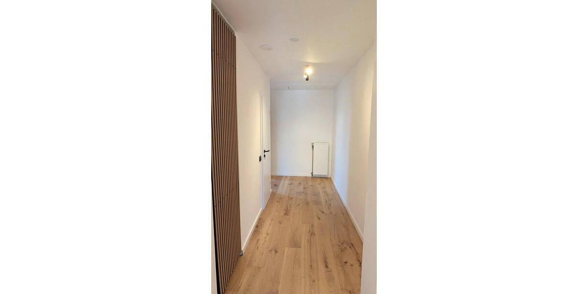 Etagenwohnung Lohmar - 3 Zimmer, 92 m&sup2;, 345.000&euro; | Angebot:26330512