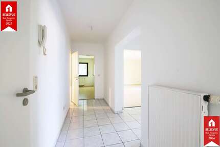 Wohnung Bonn Beuel-Mitte - 3 Zimmer, 86 m&sup2;, 299.000&euro; | Angebot:27103151