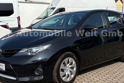 Toyota Auris 108.600 km 6.690 € Zülpich 53909