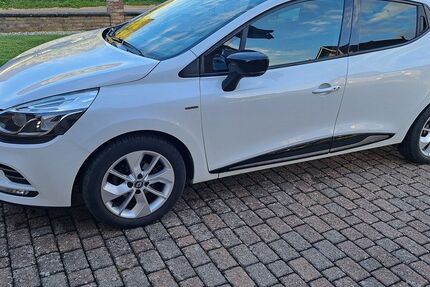 Renault Clio 78.600 km 7.690 &euro; Euskirchen 53881