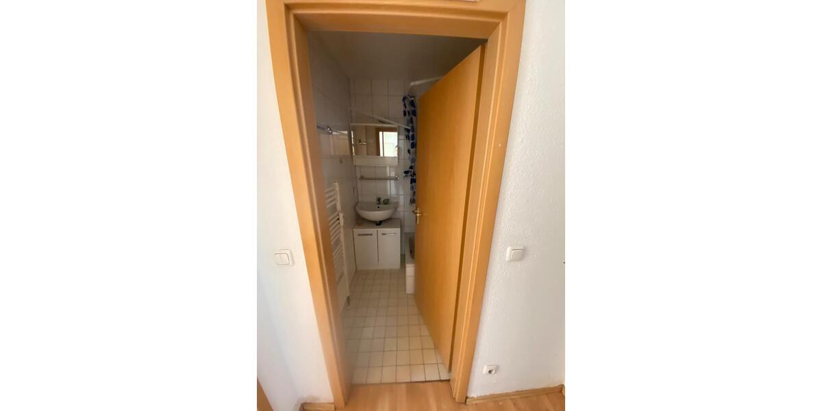 Etagenwohnung Bad Honnef - 1 Zimmer, 40 m&sup2;, 380&euro; | Angebot:25875943