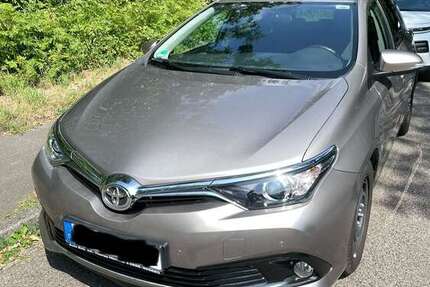 Toyota Auris 80.000 km 11.500 &euro; hennef 53773