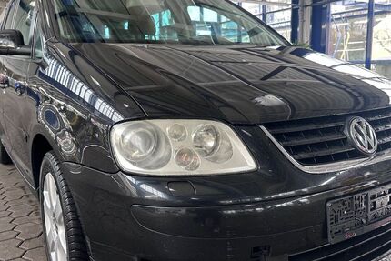 VW Touran 259.000 km 2.500 &euro; Brühl (Nähe Köln) 50321