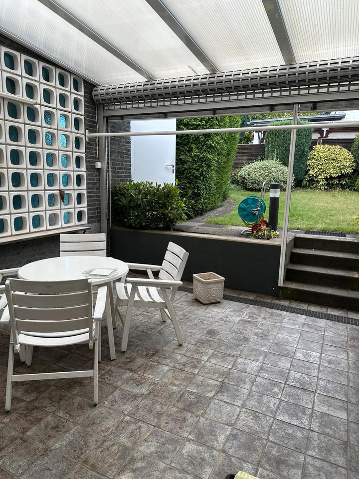 Top Lage Splitlevel Haus mit schönem Garten