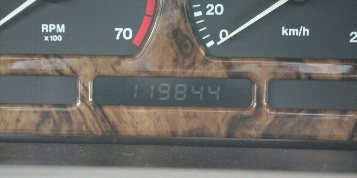 Jaguar XJ 4.0 Lang Automatik - Leder - Schiebedach - 119.865 km 19.980 &euro; Euskirchen 53881