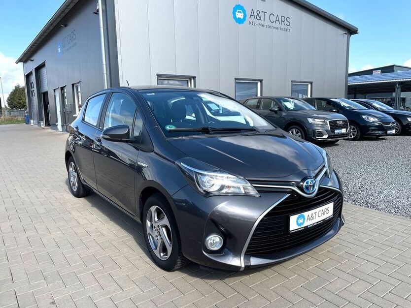 Yaris