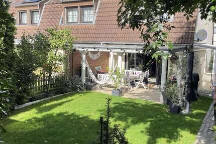 Haus zum Kaufen in Rösrath 592.000 € 129 m²