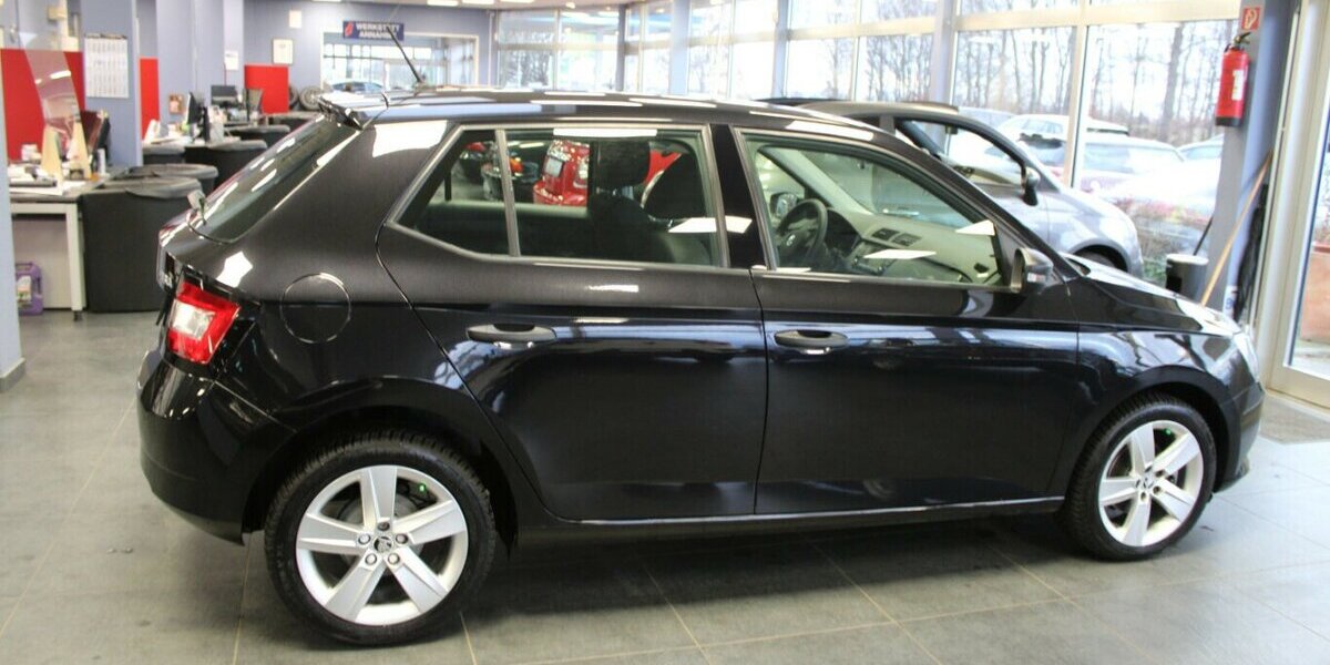 Skoda Fabia 1.0 MPI Cool Edition 84.870 km 7.480 &euro; Euskirchen 53881