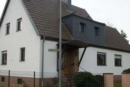 Haus zum Mieten in Erftstadt 1.150 € 137.51 m² 5 zimmer