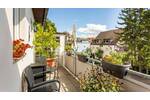 Stilsicher wohnen in Bonn-Beuel: moderne 3-Zimmer-Wohnung mit Balkon, Stellplatz und Substanz