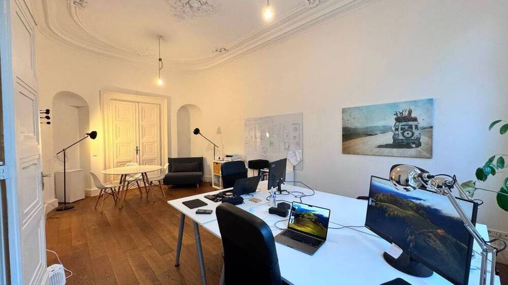 1 CoWorking-Arbeitsplatz - Altbau mit hohen Decken in Köln-Mülheim - All-in-Miete