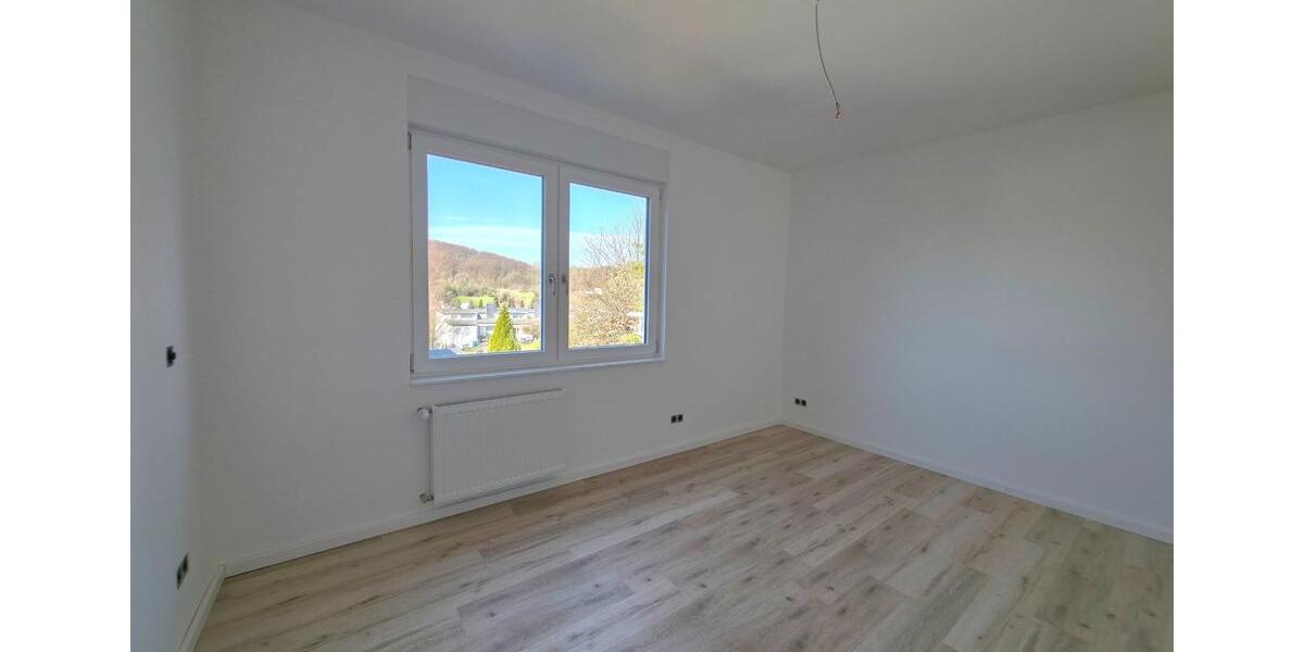 Reihenhaus Wachtberg - 6 Zimmer, 157 m&sup2;, 2.390&euro; | Angebot:25840044
