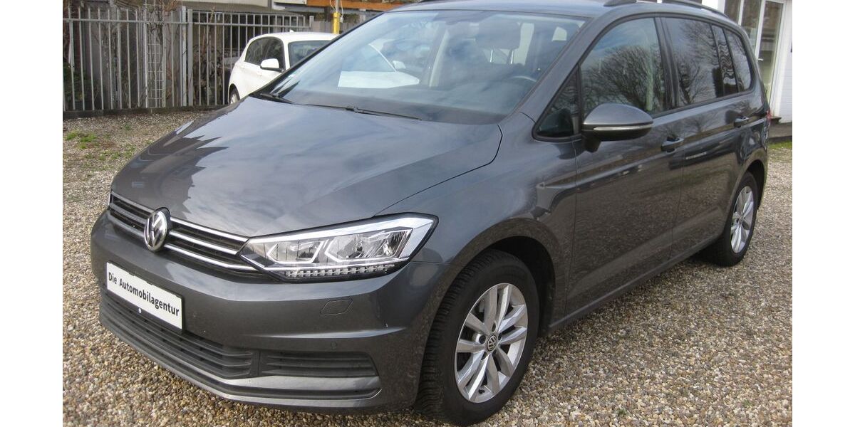 VW Touran 124.700 km 17.400 &euro; Hürth bei Köln 50354