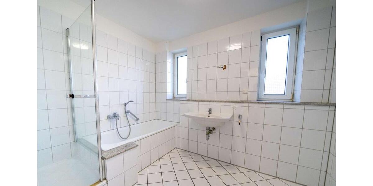 Etagenwohnung Frechen - 3 Zimmer, 88 m&sup2;, 1.083&euro; | Angebot:24816920