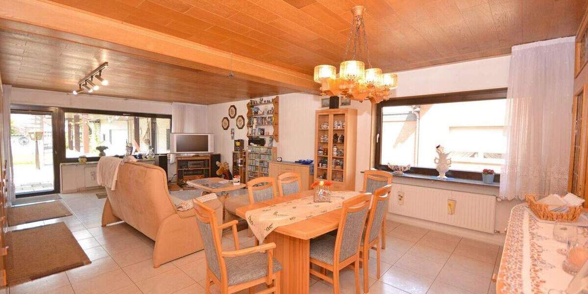 Einfamilienhaus Hürth Berrenrath - 4 Zimmer, 180 m&sup2;, 449.000&euro; | Angebot:24221074