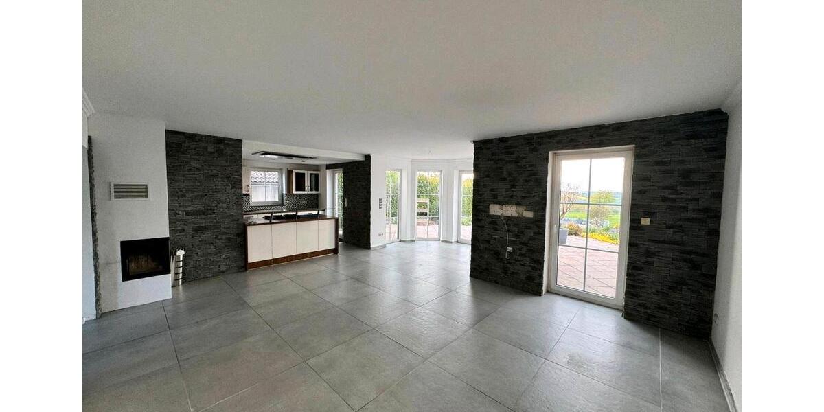 Einfamilienhaus Hennef (Sieg) - 5 Zimmer, 125 m&sup2;, 660.000&euro; | Angebot:26415034