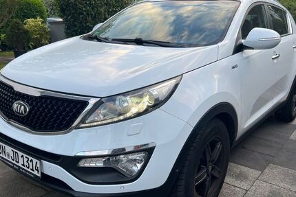 Kia Sportage 127.000 km 13.990 € Bonn 53125