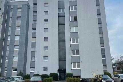 Kapitalanlage ! 3-Zimmer Wohnung vermietet mit Loggia + Garage zimmer