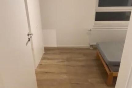 Wohnung Köln Mülheim - 2 Zimmer, 55 m&sup2;, 1.200&euro; | Angebot:24778433