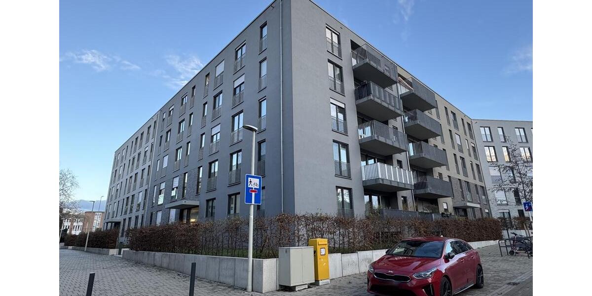 Dachgeschoßwohnung Bonn Dransdorf - 4 Zimmer, 127 m&sup2;, 1.745&euro; | Angebot:24705555
