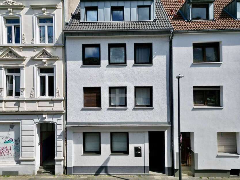 Haus zum Kaufen in Köln 945.000 € 206 m² 8 zimmer